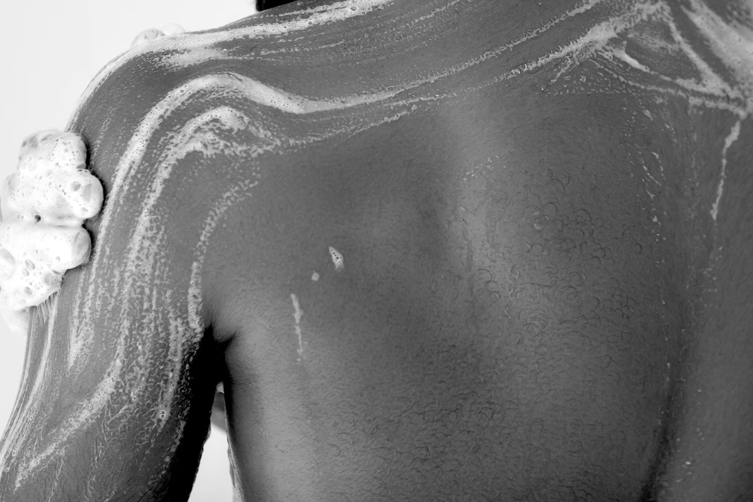 beautykin-What is a Clarifying Cleanser? We Ask the Skin Care Experts
